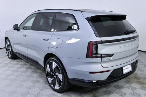 2025 Volvo EX90 Ultra, Twin Motor Performance, Fully electric, 7 Seats