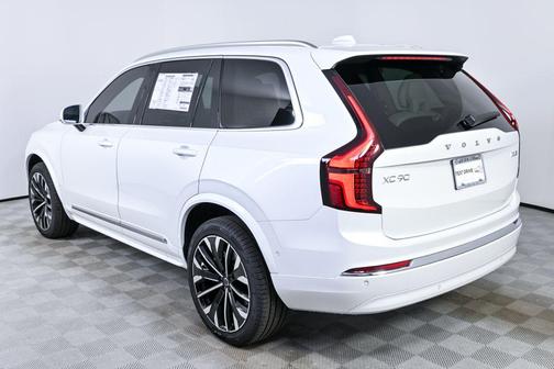 2026 Volvo XC90 Ultra, B6 AWD Gas (mild hybrid), Gasoline, Bright, 7 Seats