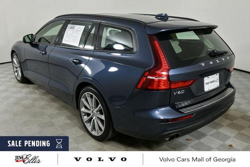 2020 Volvo V60 T5 Momentum