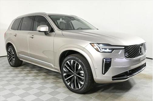 2025 Volvo XC90 B6 Ultra