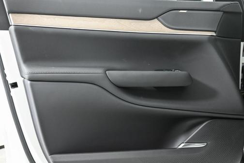 Crystal White Metallic 2025 Volvo EX90 Plus, Twin Motor Performance, Fully electric, 6 Seats