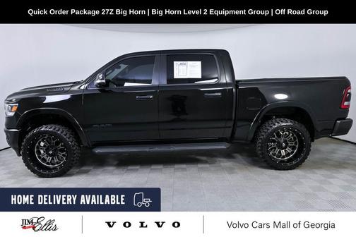 Diamond Black Crystal Pearlcoat 2022 RAM 1500 Big Horn/Lone Star