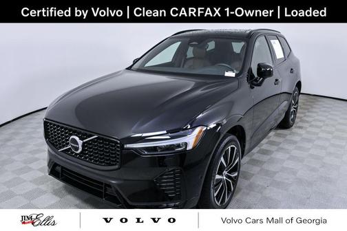2023 Volvo XC60 B5 Plus Dark Theme