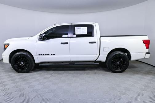 2019 Nissan Titan SV