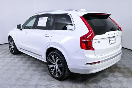 2024 Volvo XC90 B6 Plus Bright Theme 6-Seater