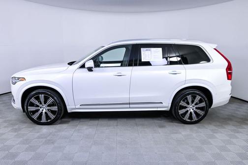 2024 Volvo XC90 B6 Plus Bright Theme 6-Seater