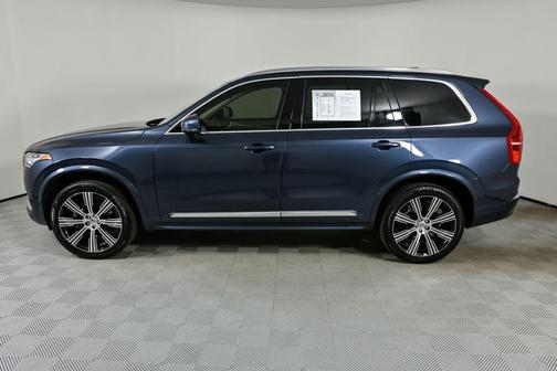 2024 Volvo XC90 B6 Plus Bright Theme 7-Seater