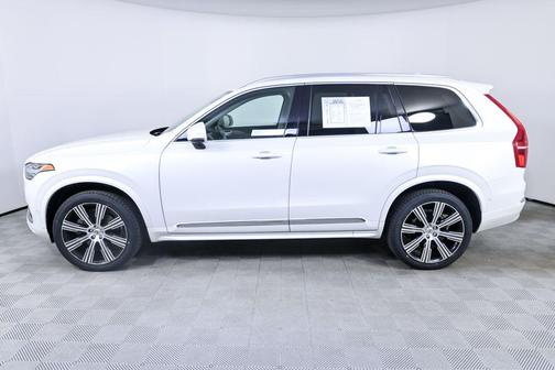 2023 Volvo XC90 B6 Ultimate 6-Seater