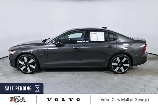 Platinum Grey Metallic 2025 Volvo S60 Plug-In Hybrid T8 Ultra