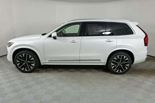 2026 Volvo XC90 B6 Ultra 7-Seater