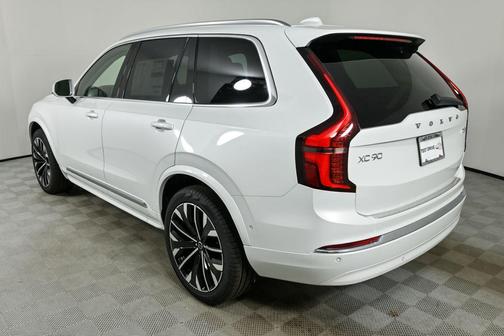 2026 Volvo XC90 B6 Ultra 7-Seater