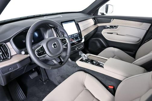 2026 Volvo XC90 B5 Plus 7-Seater