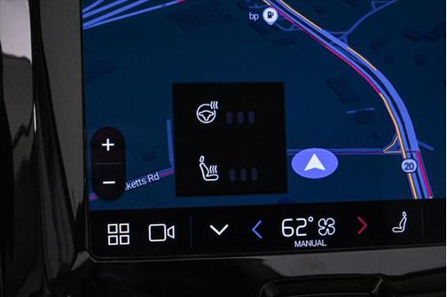 2025 Volvo XC60 Plug-In Hybrid T8 Plus