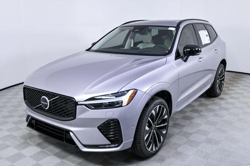 2026 Volvo XC60 B5 Ultra