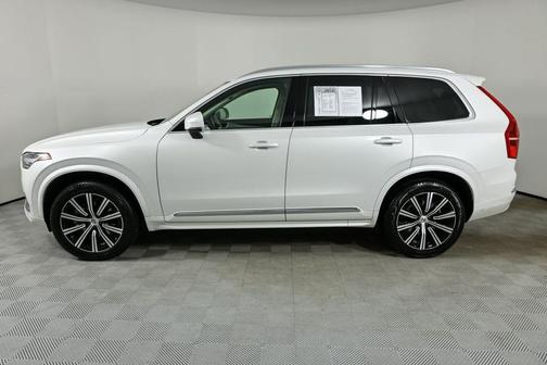 2024 Volvo XC90 B5 Core Bright Theme
