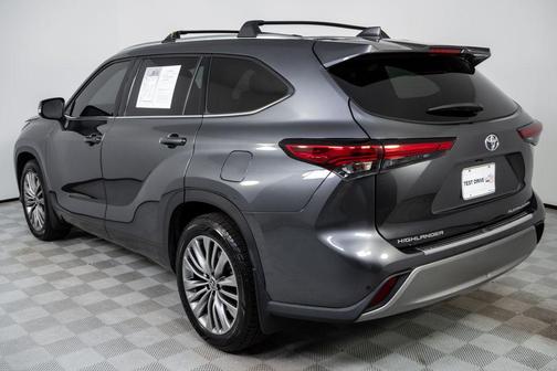 2020 Toyota Highlander Platinum