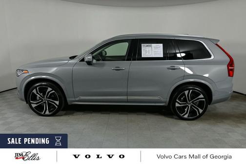 2024 Volvo XC90 B6 Ultimate Bright Theme 7-Seater