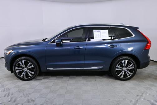 2023 Volvo XC60 B5 Plus Bright Theme
