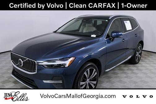2023 Volvo XC60 B5 Plus Bright Theme