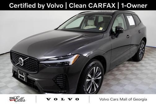 2024 Volvo XC60 B5 Core Dark Theme