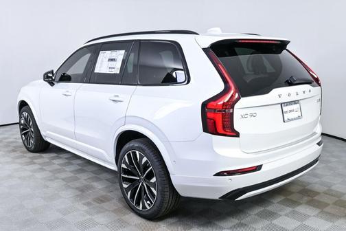 Crystal White Pearl 2026 Volvo XC90 Ultra Dark Theme, B6 AWD Gas (mild hybrid), Gasoline, 7 Seats