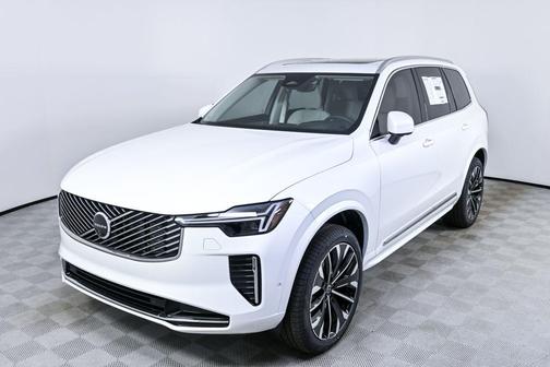 2026 Volvo XC90 B6 Ultra 6-Seater