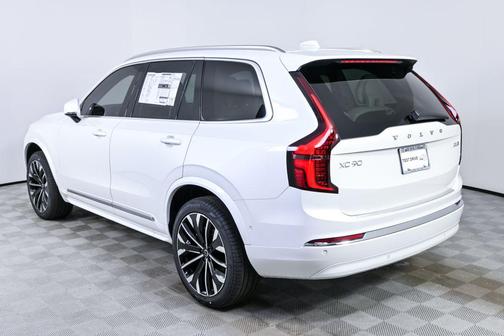 2026 Volvo XC90 B6 Ultra 6-Seater