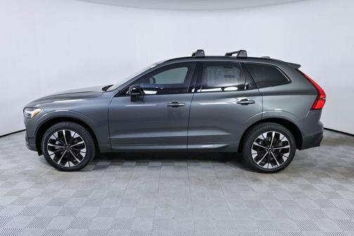 Forest Lake 2026 Volvo XC60 B5 Plus
