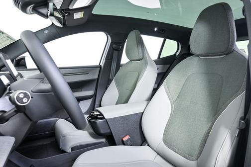 Crystal White Metallic 2026 Volvo EX30 Plus Twin Motor Performance, Fully electric