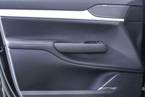 Onyx Black 2026 Volvo EX90 Ultra, Twin Motor Performance, Fully electric, 6 Seats