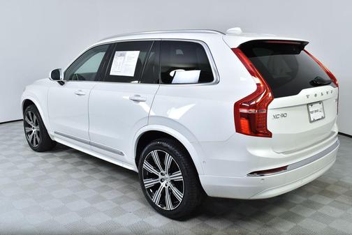 2024 Volvo XC90 B6 Plus Bright Theme 7-Seater