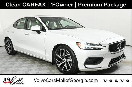 2019 Volvo S60 T5 Momentum
