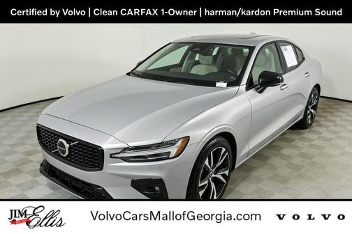 2025 Volvo S60 B5 Plus
