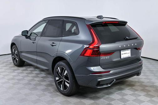 Forest Lake 2026 Volvo XC60 B5 Plus