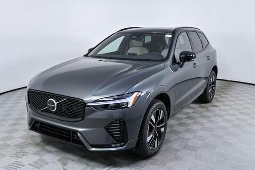 Forest Lake 2026 Volvo XC60 B5 Plus