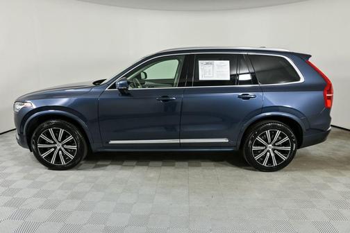 2024 Volvo XC90 B5 Core Bright Theme