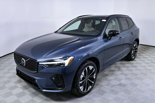 2026 Volvo XC60 B5 Plus