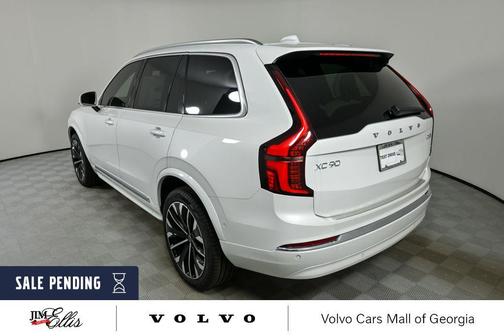 Crystal White Pearl 2026 Volvo XC90 Plus, B6 AWD Gas (mild hybrid), Gasoline, Bright, 7 Seats