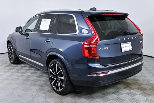 Denim Blue Metallic 2024 Volvo XC90 B6 Plus Bright Theme 6-Seater