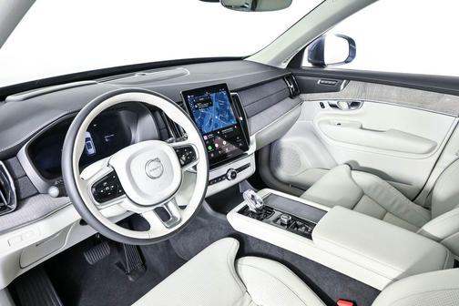Denim Blue Metallic 2026 Volvo XC90 Plug-In Hybrid Ultra, T8 AWD, Electric/Gasoline, Bright, 7 Seats