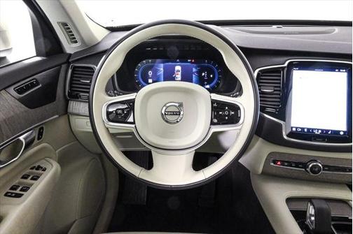 2023 Volvo XC90 B6 Plus 6-Seater