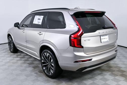 2026 Volvo XC90 Ultra Dark Theme, B6 AWD Gas (mild hybrid), Gasoline, 7 Seats