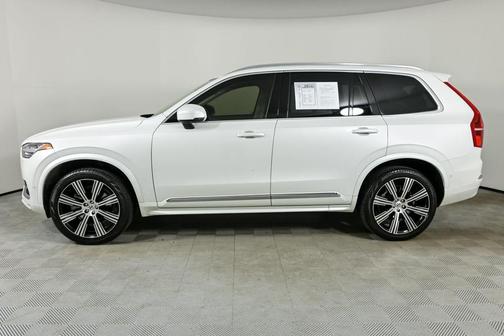 2024 Volvo XC90 B6 Plus Bright Theme 7-Seater