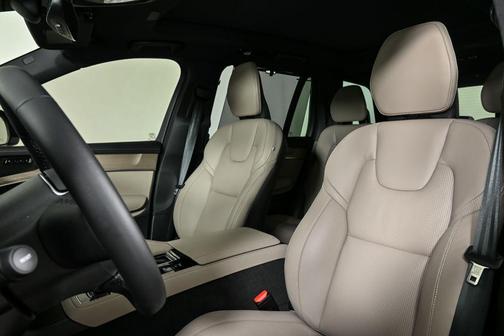 2026 Volvo XC90 Plug-In Hybrid T8 Ultra 7-Seater