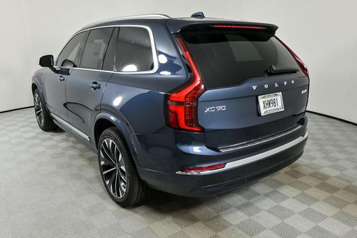2026 Volvo XC90 Plug-In Hybrid T8 Ultra 7-Seater