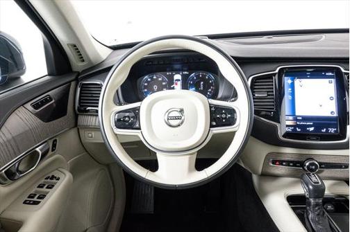 2021 Volvo XC90 T6 Inscription