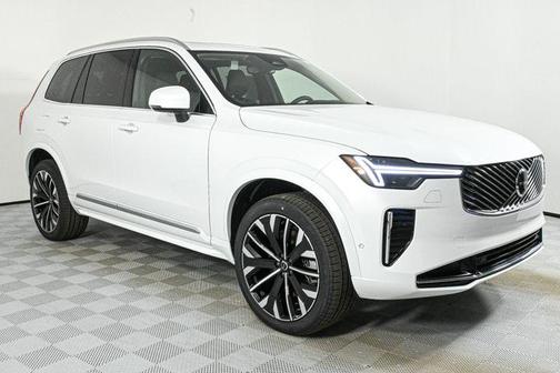 2025 Volvo XC90 Plug-In Hybrid T8 Ultra 7-Seater