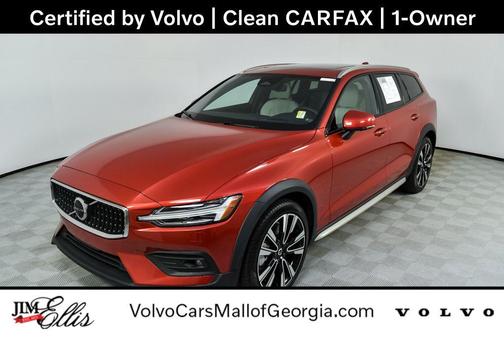 2024 Volvo V60 Cross Country B5 Ultimate