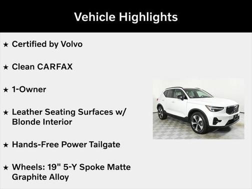 2023 Volvo XC40 B4 Ultimate Dark Theme