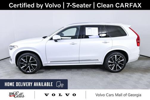 Crystal White Metallic 2023 Volvo XC90 B6 Plus 7-Seater